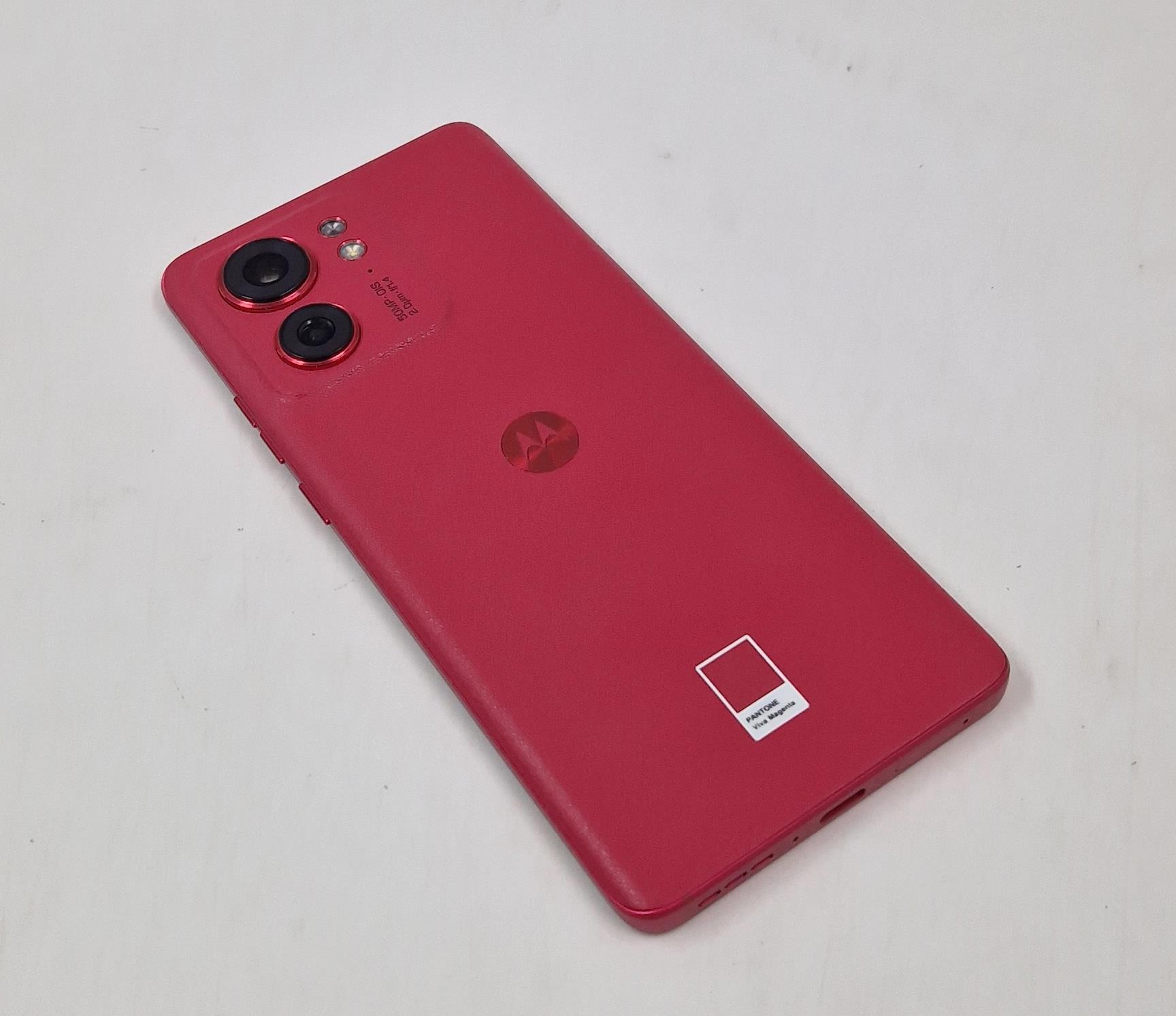 Motorola Edge 40 5G 256GB 8GB RAM Viva Magenta Dual SIM Unlocked - Renewed - Image 3