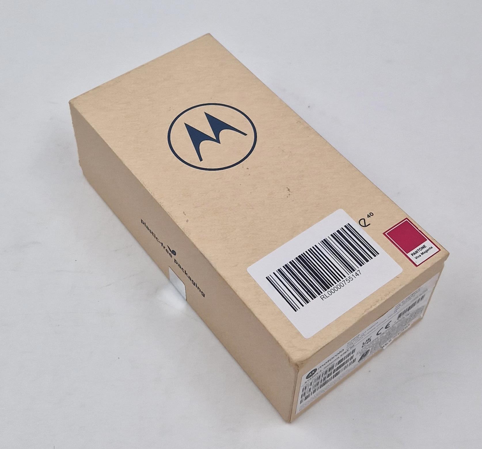 Motorola Edge 40 5G 256GB 8GB RAM Viva Magenta Dual SIM Unlocked - Renewed - Image 4